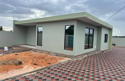 ARRENDA-SE: Moradia T2 de Sonho em Magawanine | Completa e Segura